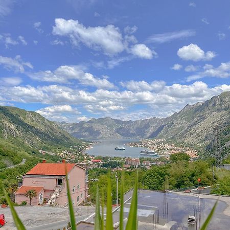 Apartmani Vasilije Kotor Exteriér fotografie