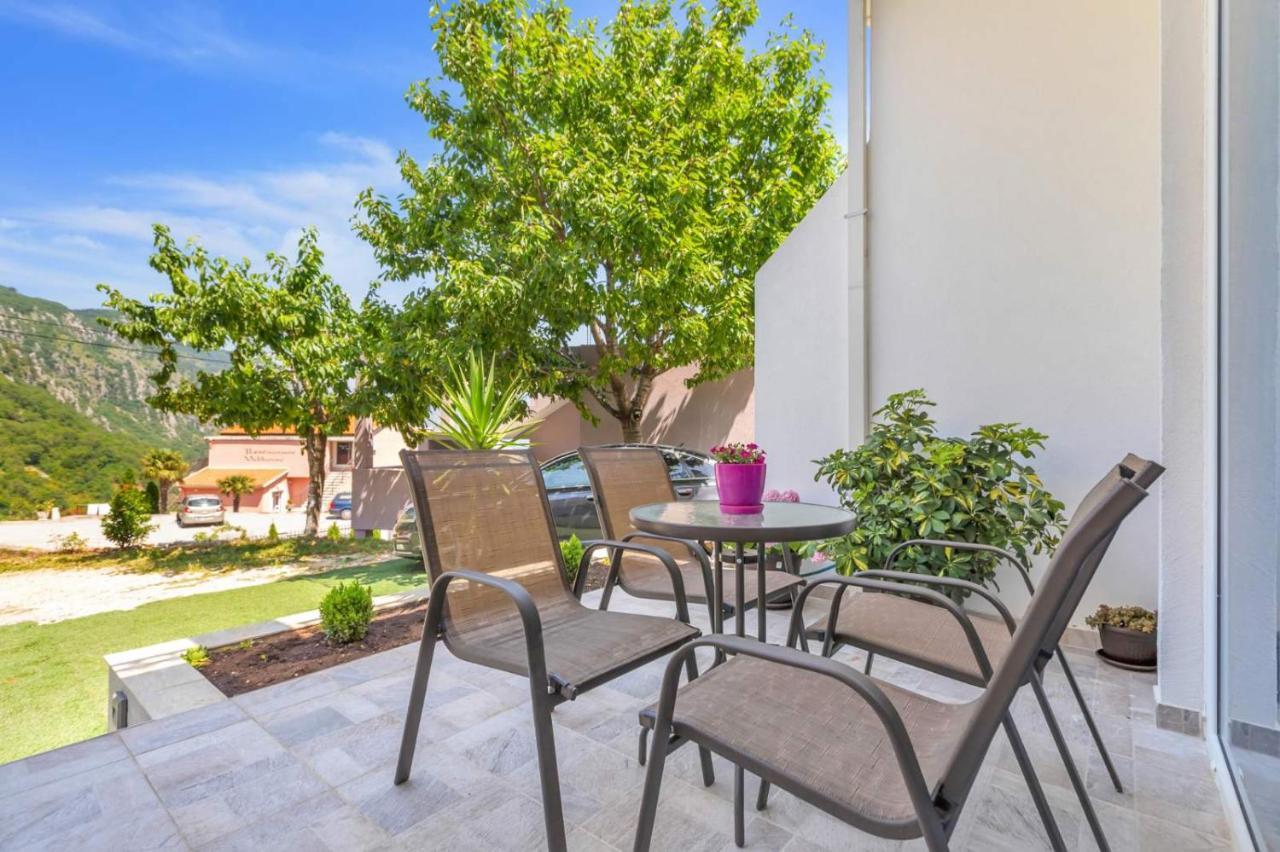 Apartmani Vasilije Kotor Exteriér fotografie