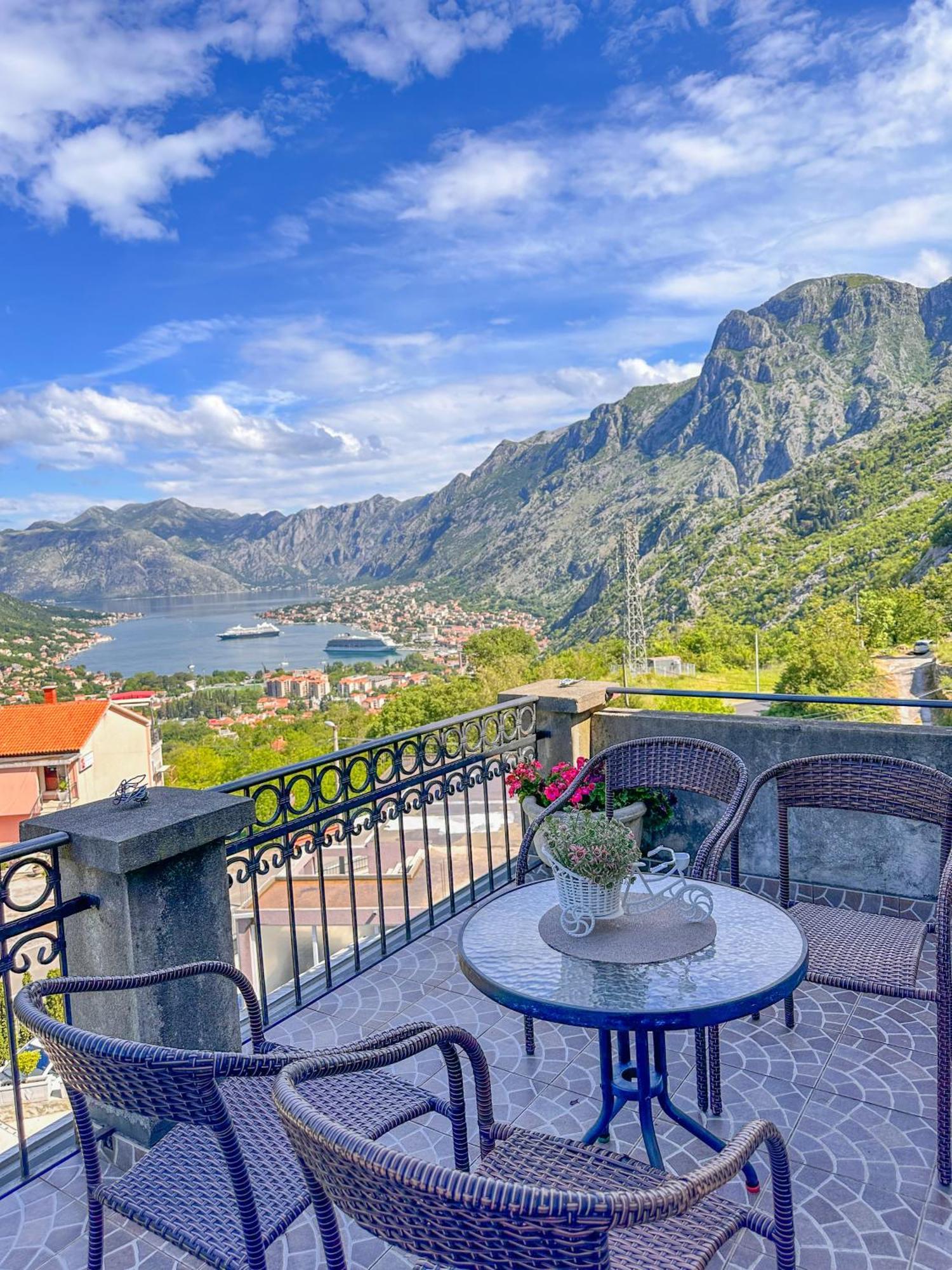 Apartmani Vasilije Kotor Exteriér fotografie